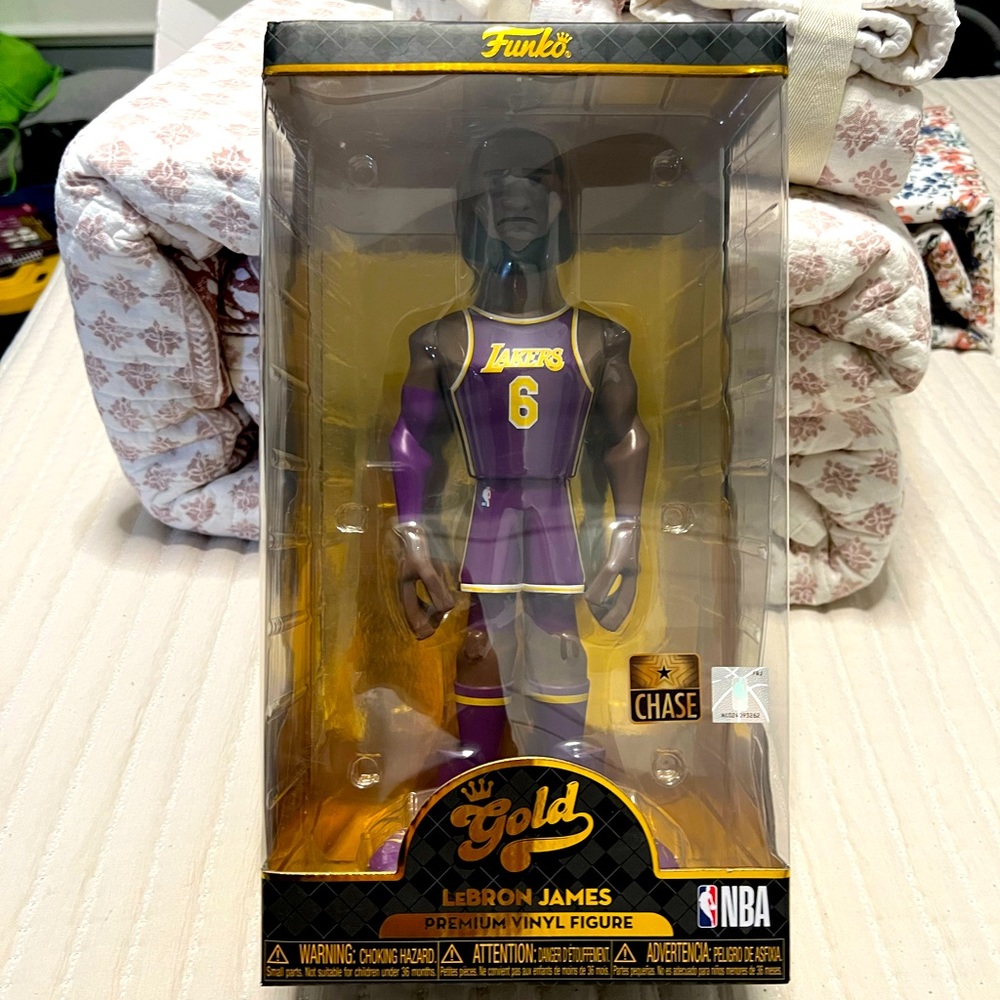 Lebron James funko figure Chase